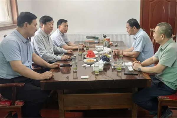河南省塑料协会组织考察调研河南恒翔塑业科技有限公司